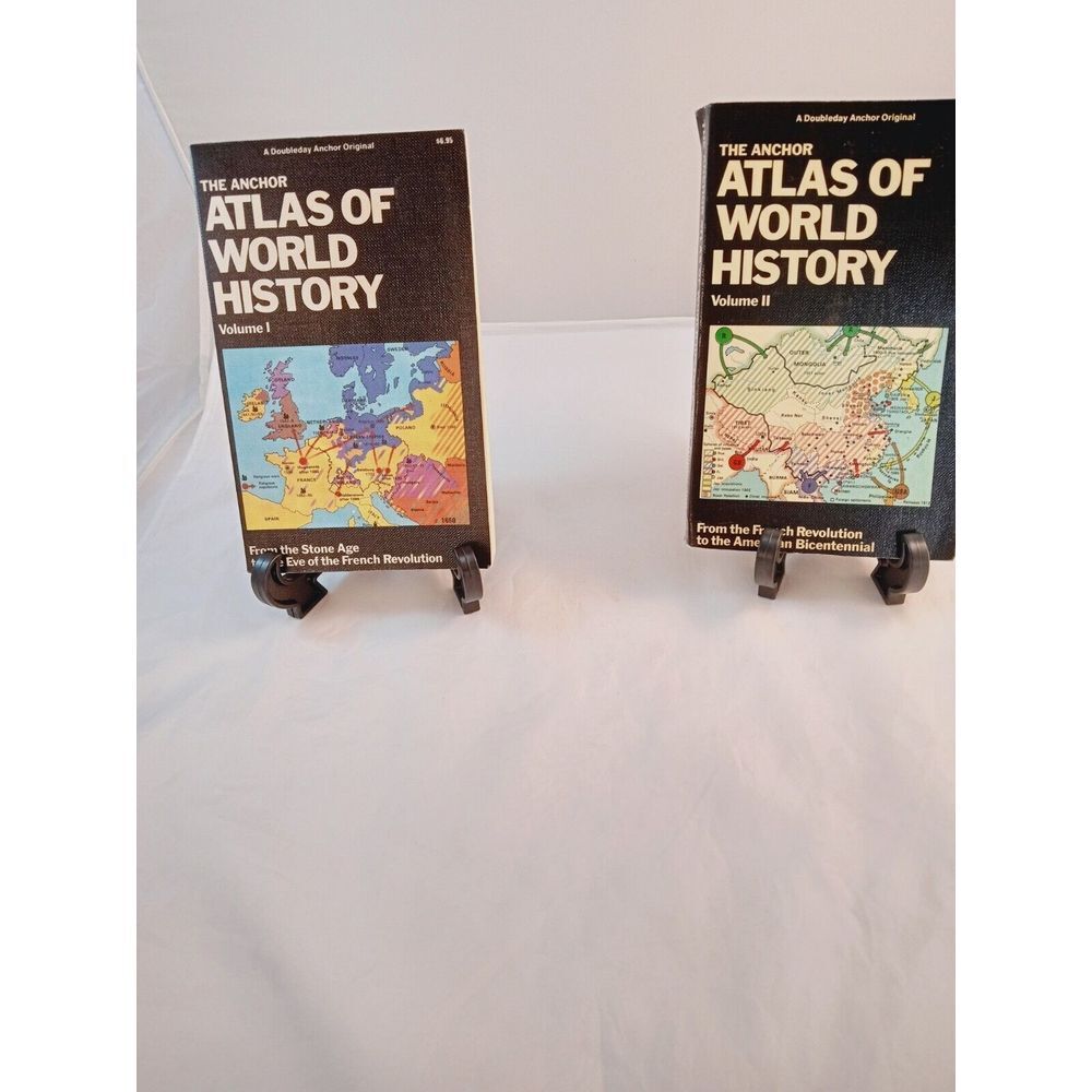 The Anchor Atlas Of World History Volumes I & II 📚🌎🌍🌏